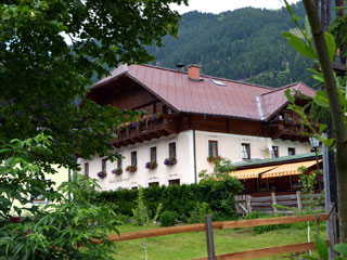 Gasthof GAmsjäger, Ansicht vom Garten